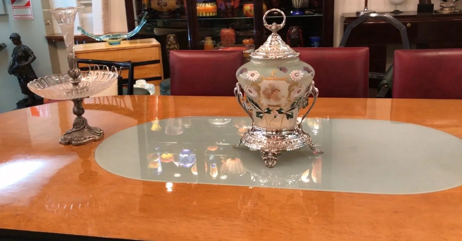 古董潘趣酒碗WMF装饰有花朵