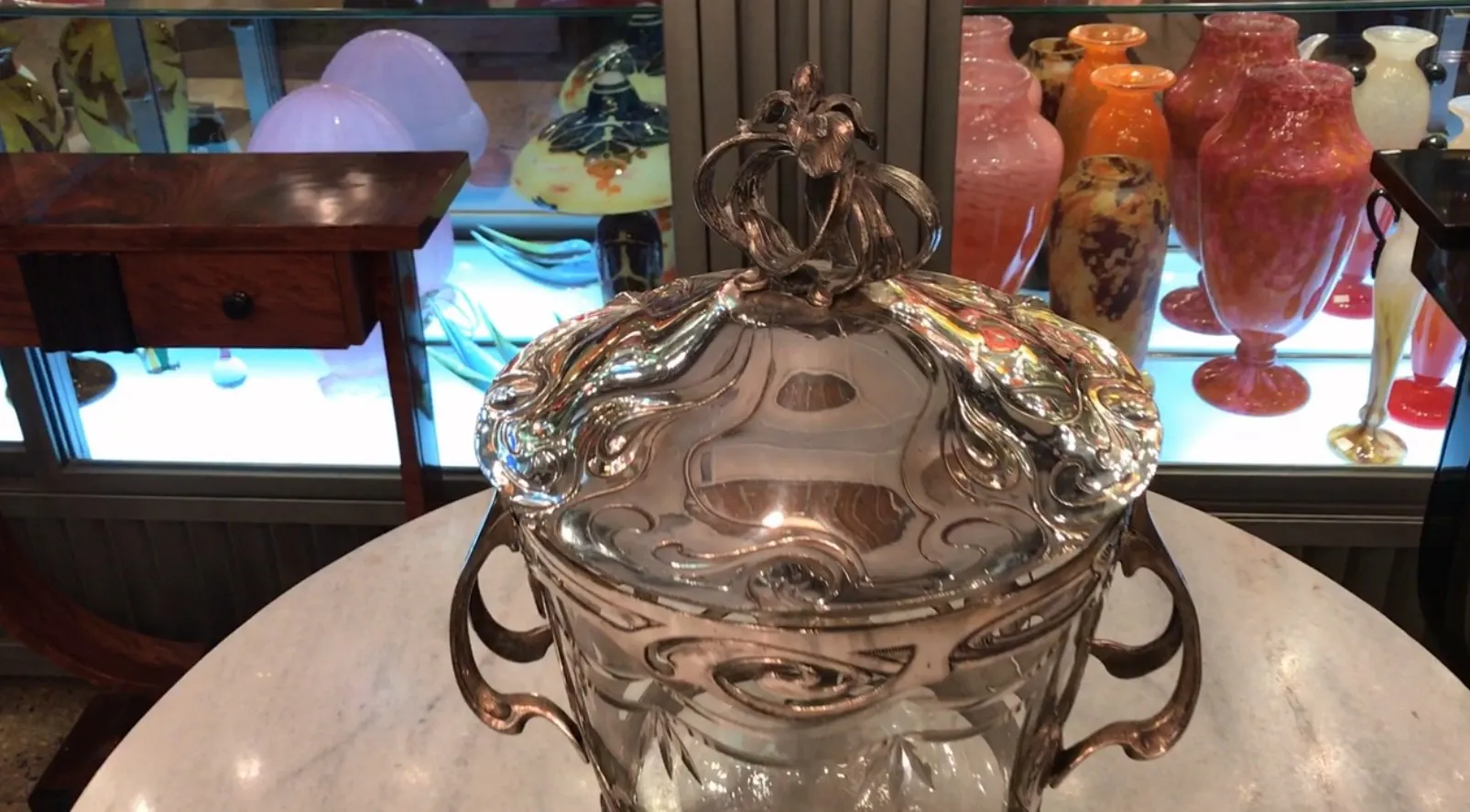 古董wmF潘趣酒碗配有光亮的金属盖