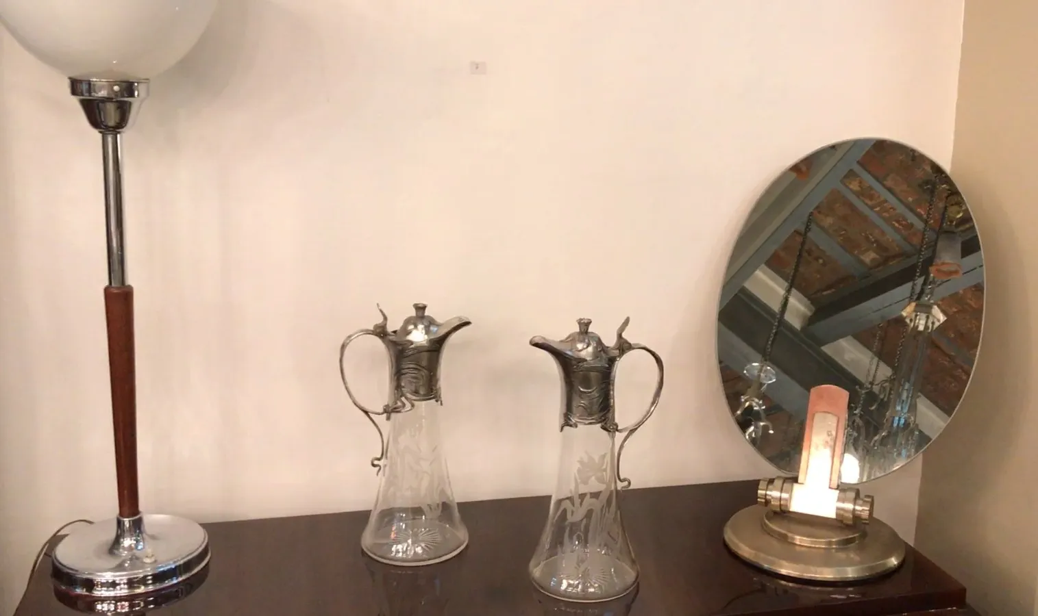 deux pichets anciens au design élégant WMF