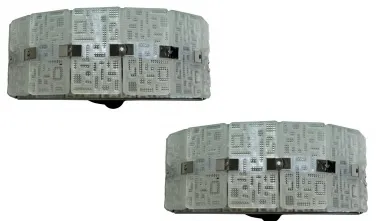 Par de luminárias de parede antigas com design texturizado elegante