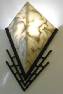 Par de apliques antiguos en forma de diamante, con luz suave