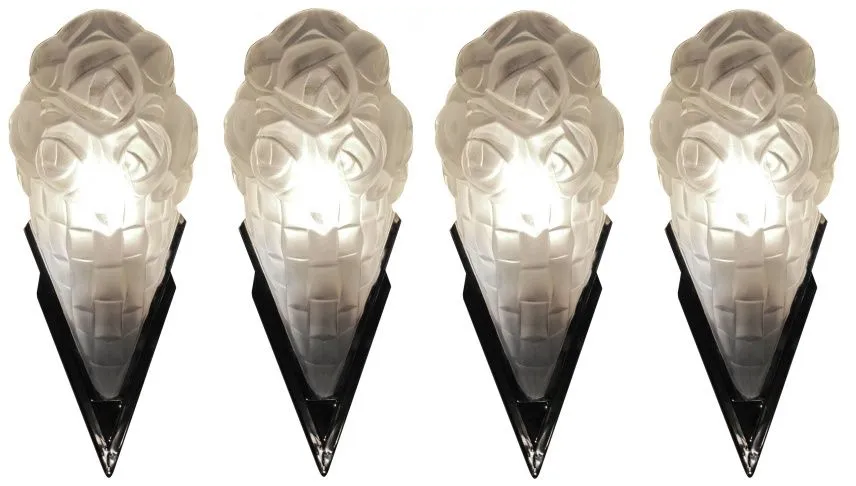 antica coppia di applique a forma di fiore, luce soffusa