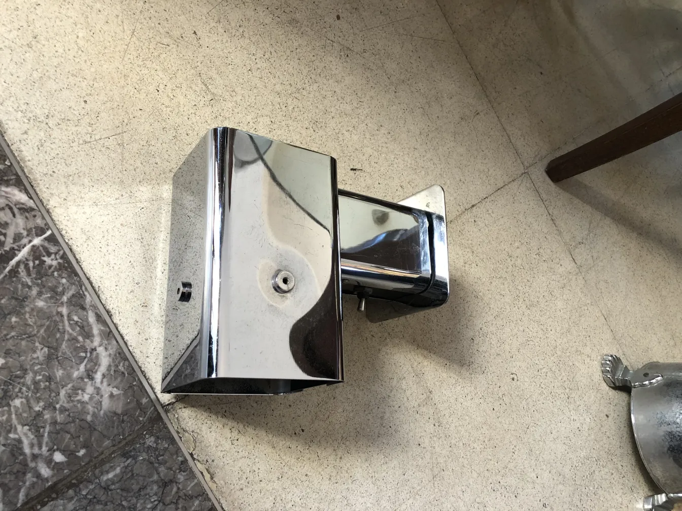 Античные бра с блестящей отделкой, идеально для декора