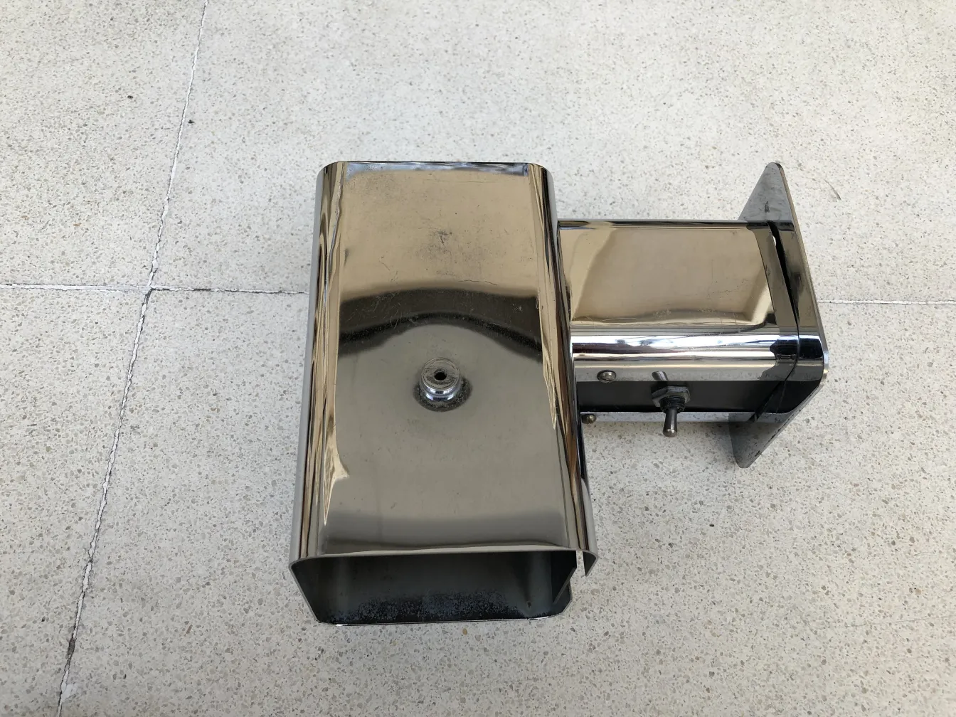 Два сияющих антикварных бра с прямоугольной формой, стильный