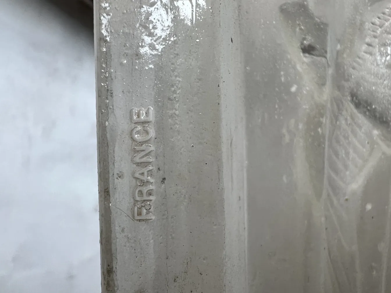 2 бра антик с декоративными деталями, элегантный стиль.