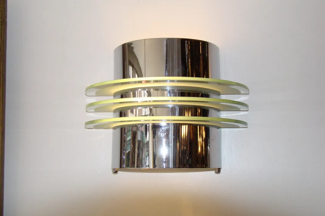 applique antiche con un design elegante e classico