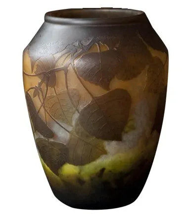 Verre signé (Daum Nancy) (français)