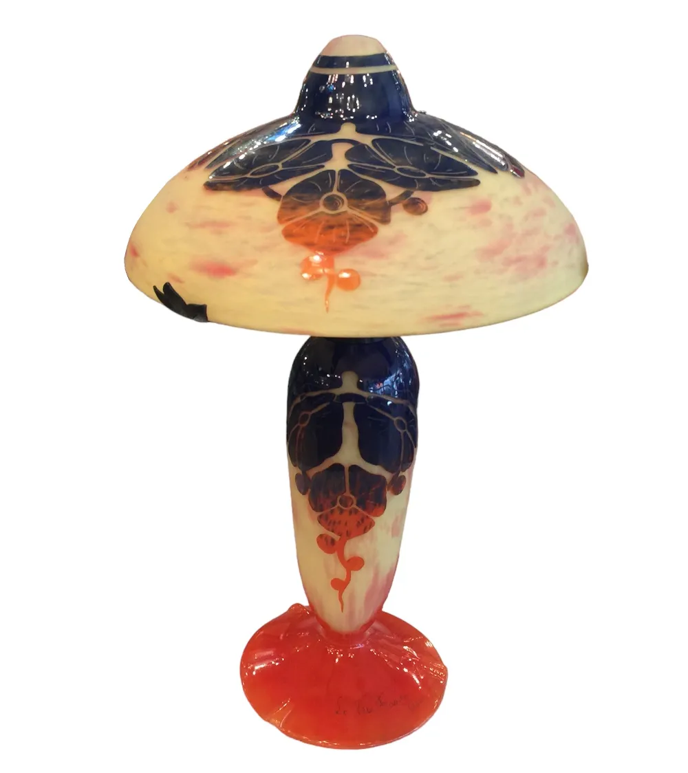 Verre signé (Le Verre) (français)