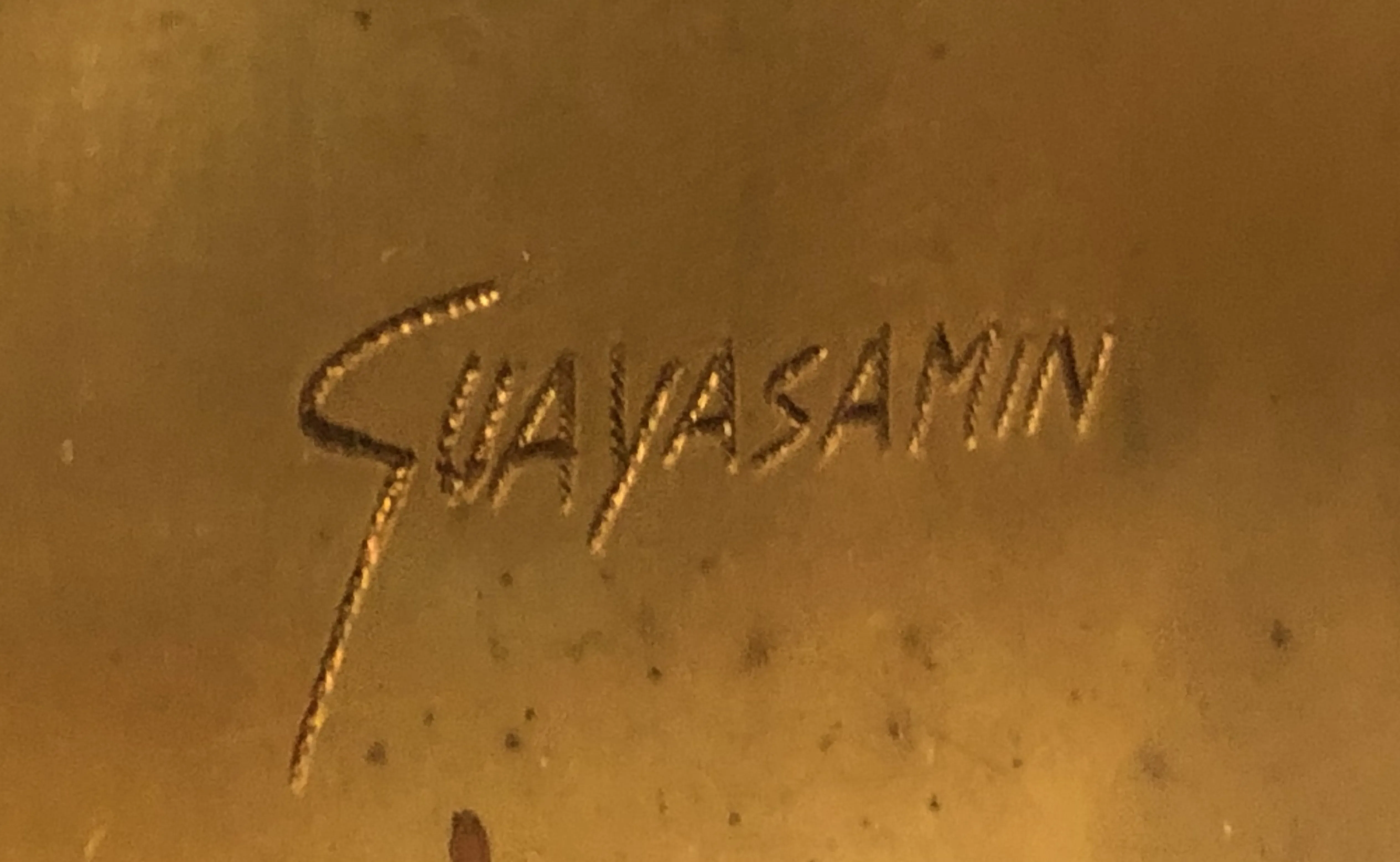 sceau ancien Guayasamin avec détails fins et signature visible