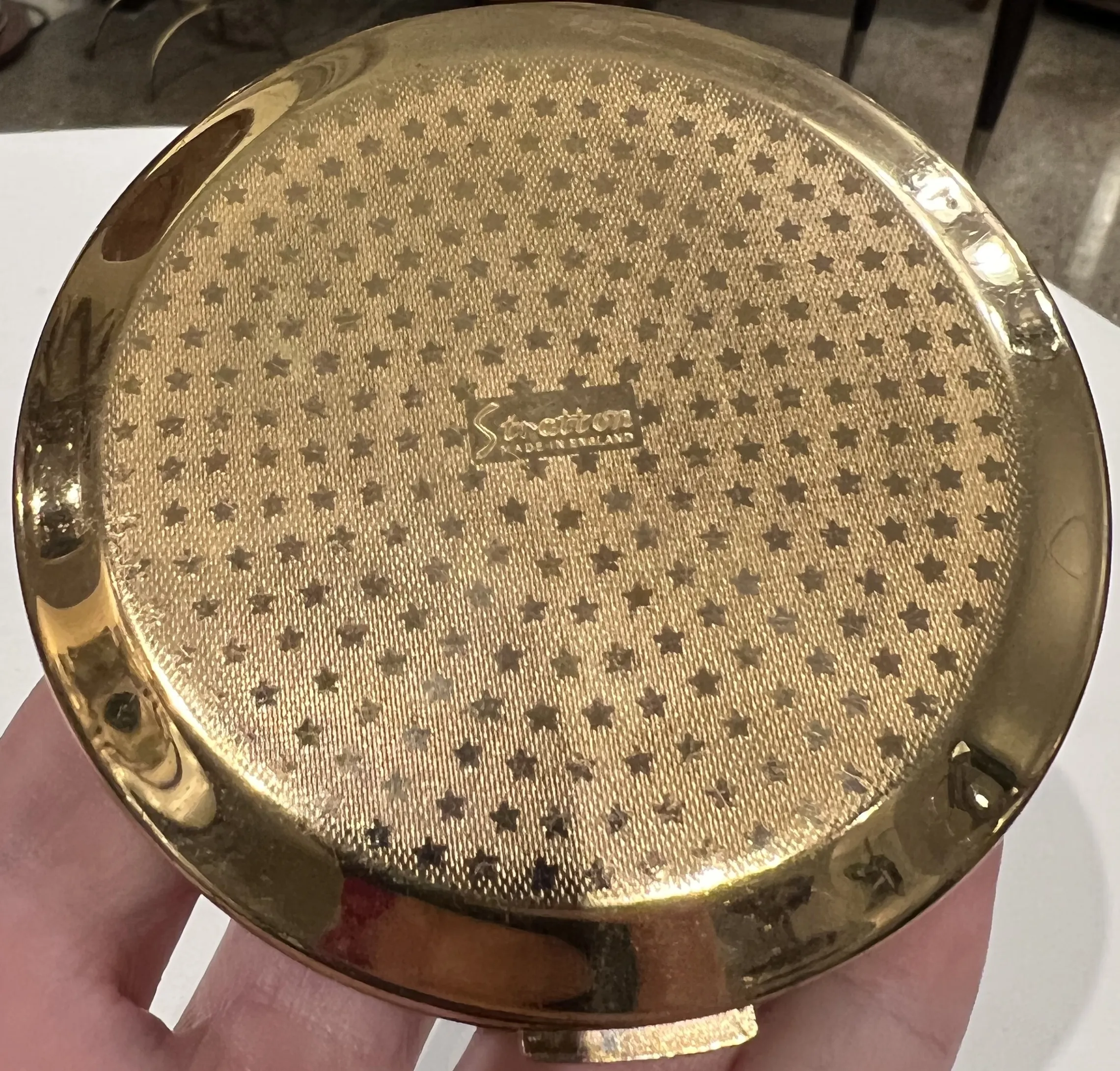 스트래튼 영국의 고대 장식 도장, 금색 패턴 포함