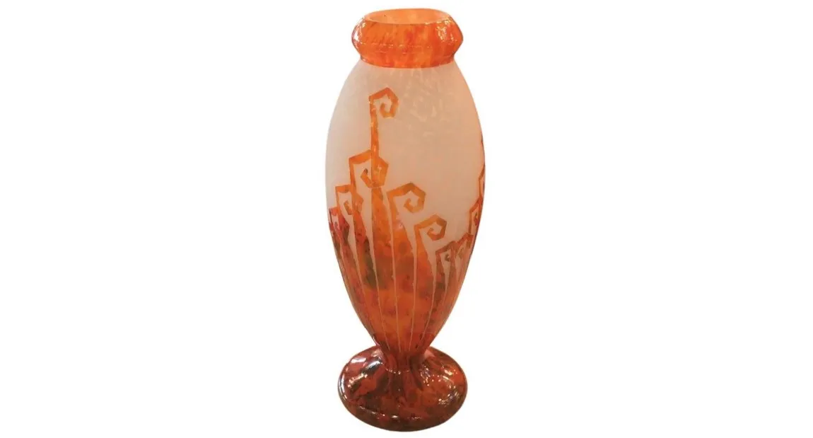 زجاج موقّع (Charder) (فرنسي)